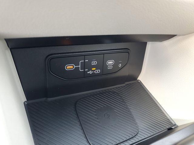 new 2026 Kia Sportage car, priced at $30,500