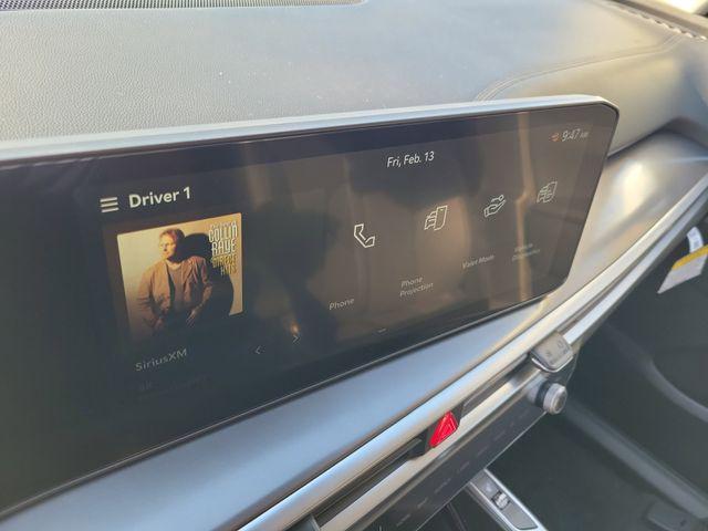 new 2026 Kia Sorento car, priced at $33,600