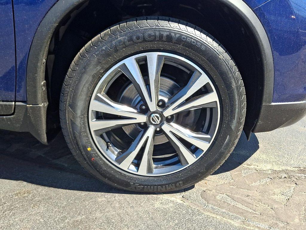 used 2019 Nissan Rogue car, priced at $17,588
