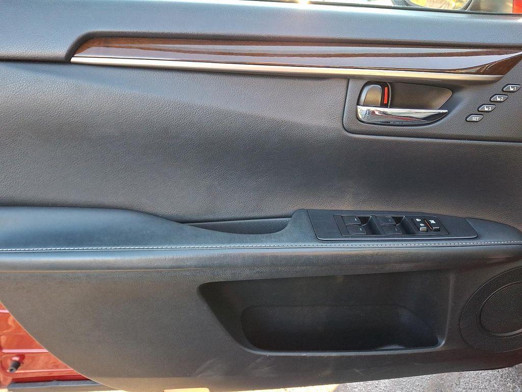 used 2014 Lexus ES 350 car, priced at $17,000