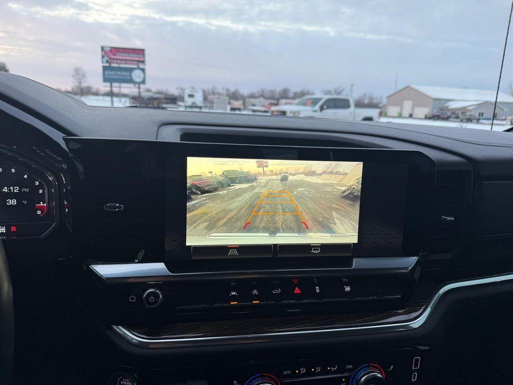 used 2023 GMC Sierra 1500 car, priced at $35,990