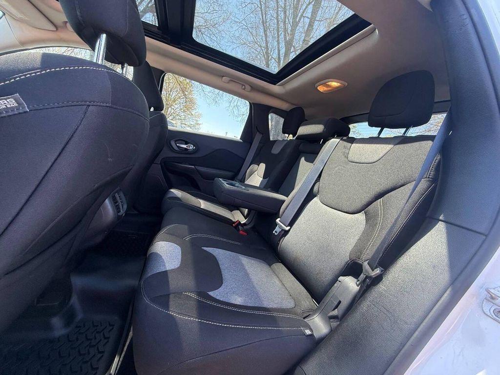 used 2014 Jeep Cherokee car, priced at $6,997