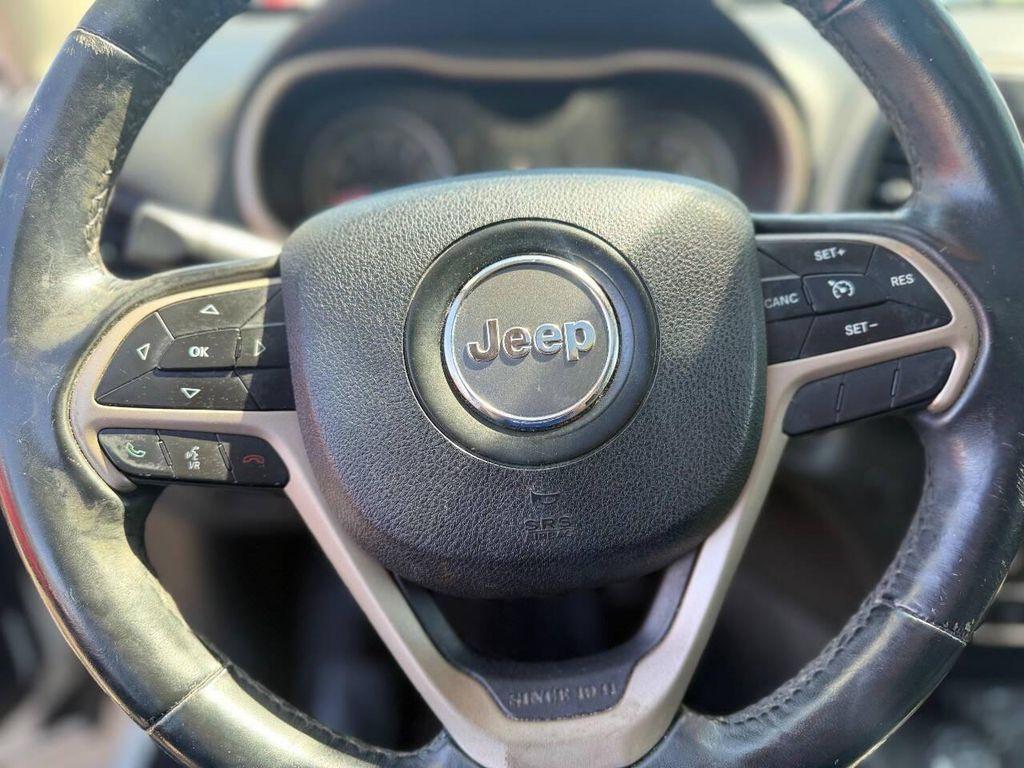 used 2014 Jeep Cherokee car, priced at $6,997