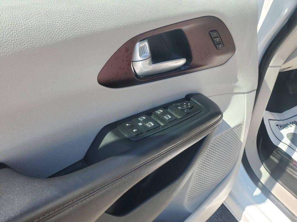 used 2017 Chrysler Pacifica car, priced at $9,997