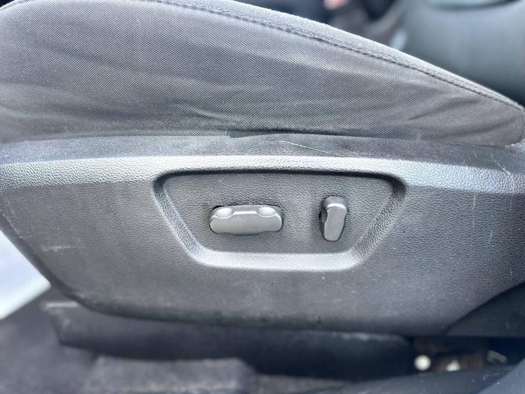 used 2012 Chevrolet Captiva Sport car, priced at $4,300