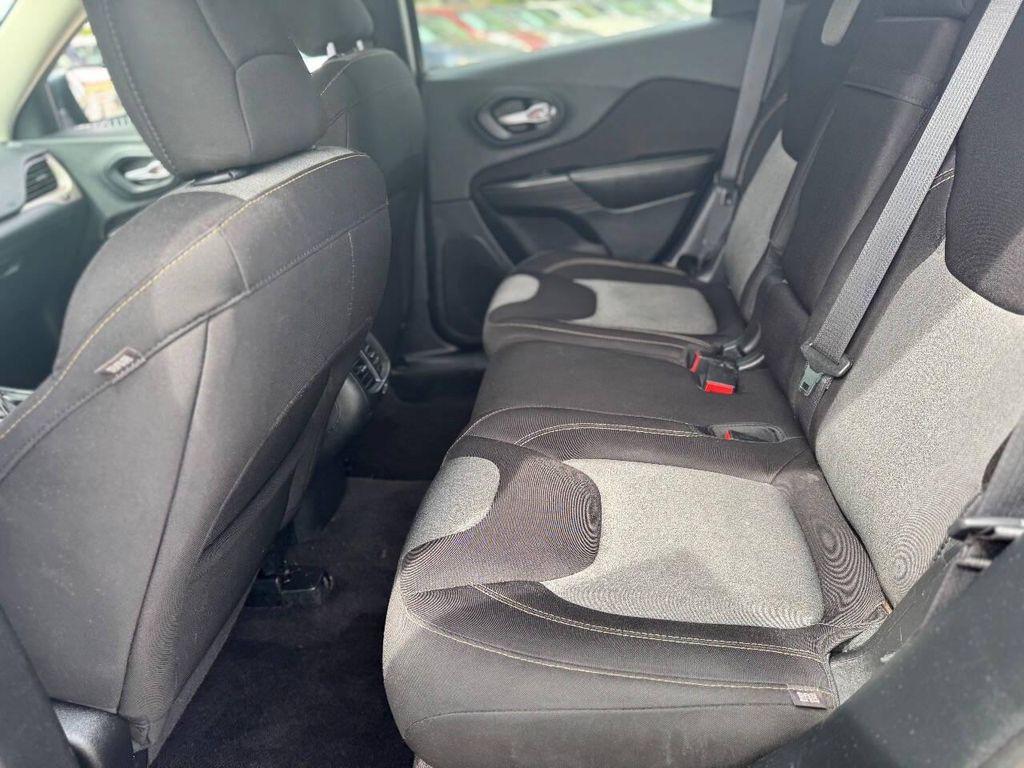 used 2016 Jeep Cherokee car, priced at $6,997