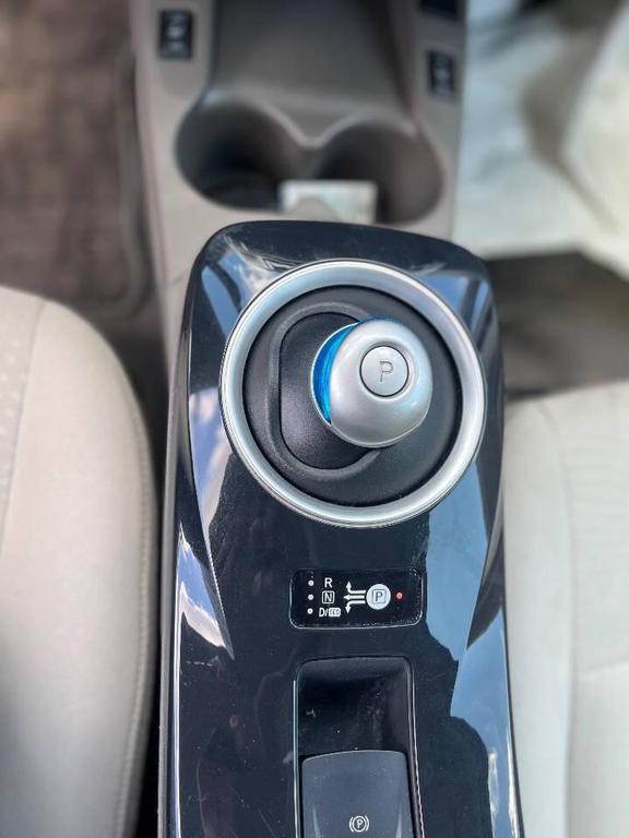used 2012 Nissan Leaf car, priced at $5,500
