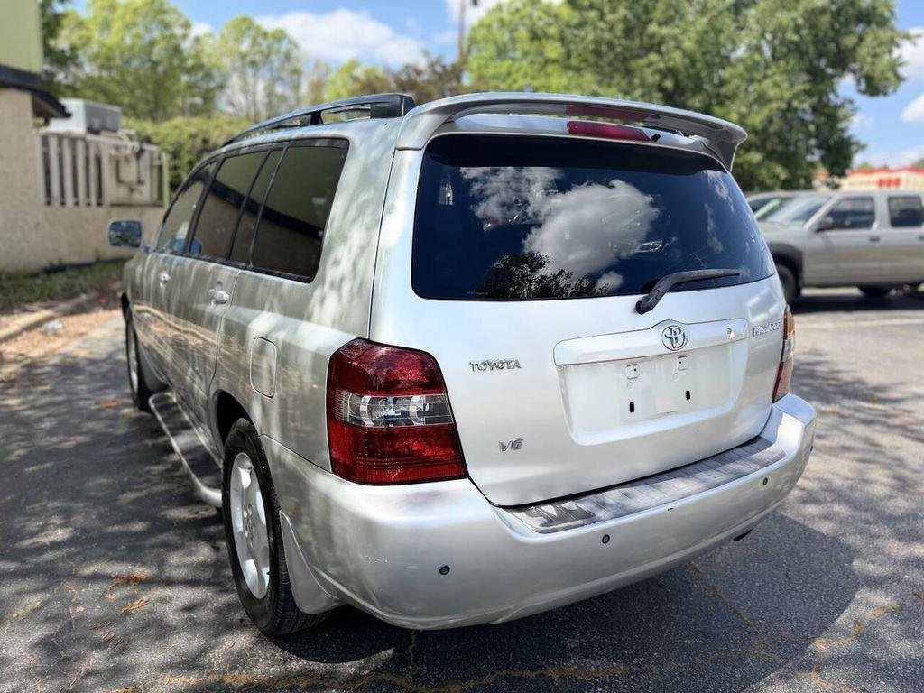 used 2006 Toyota Highlander car, priced at $6,997