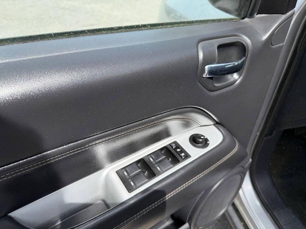 used 2016 Jeep Compass car, priced at $4,300