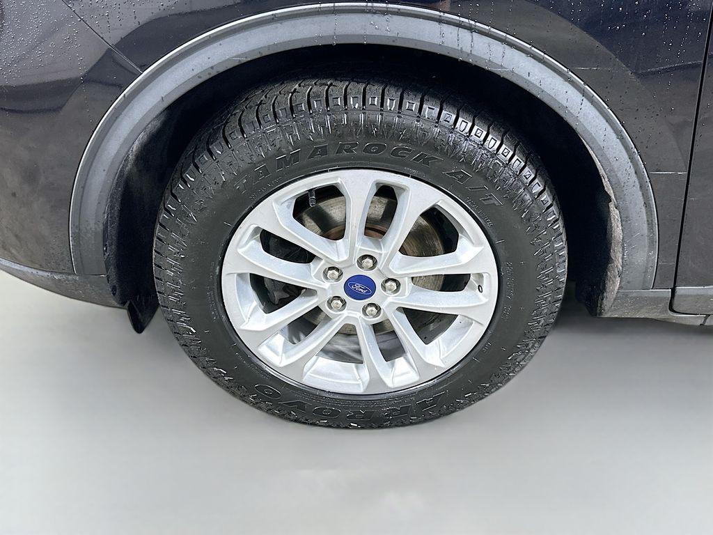 used 2022 Ford Escape car, priced at $16,354