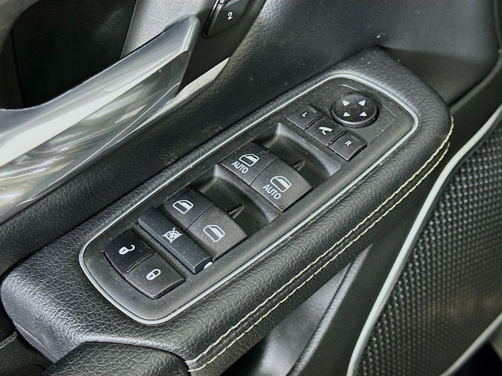 used 2021 Ram 1500 car, priced at $34,540