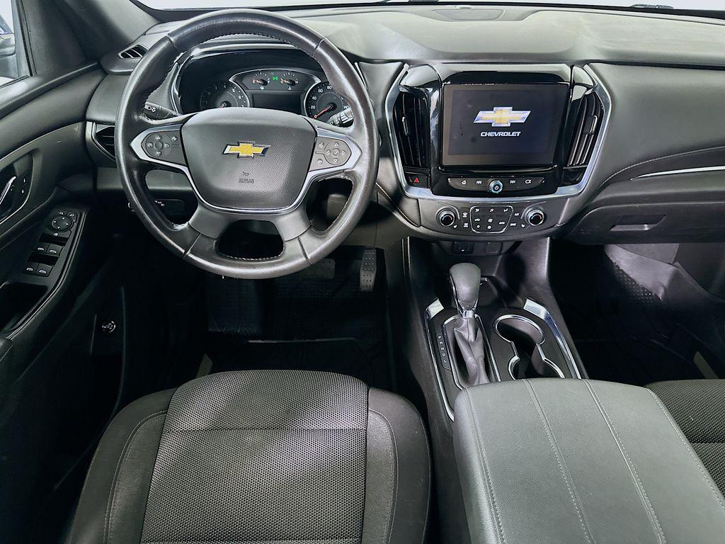 used 2022 Chevrolet Traverse car, priced at $25,937