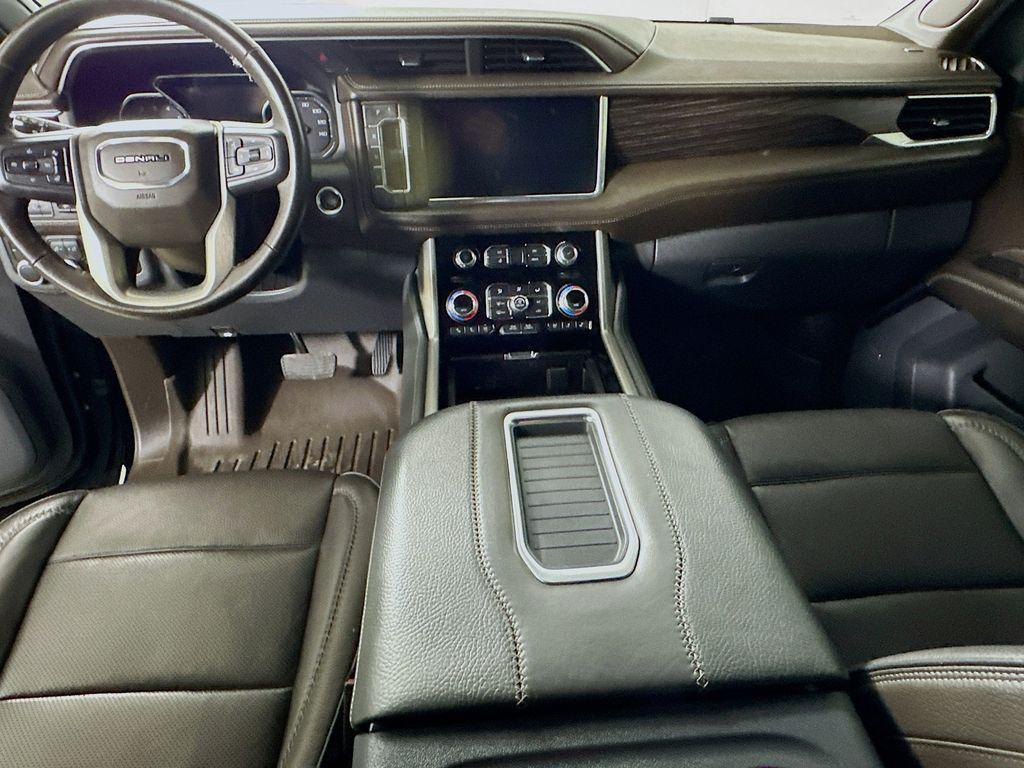 used 2021 GMC Yukon XL car, priced at $42,500