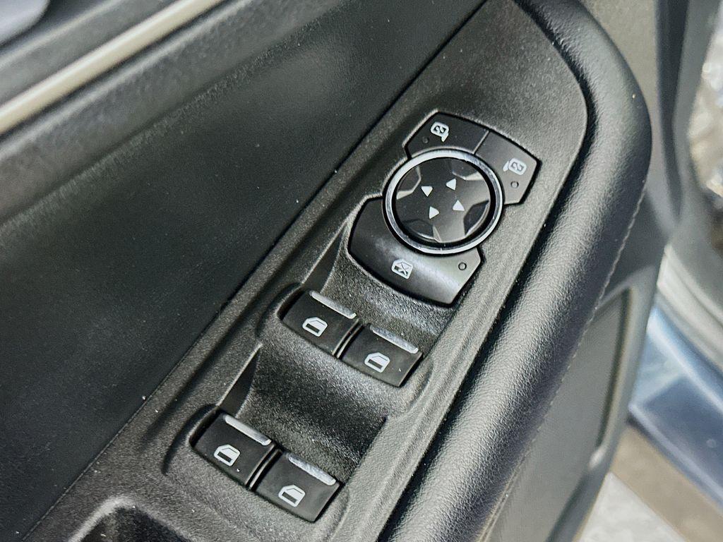 used 2022 Ford Edge car, priced at $23,415