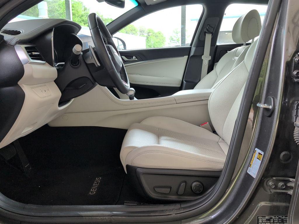 used 2025 Genesis G70 car, priced at $28,883