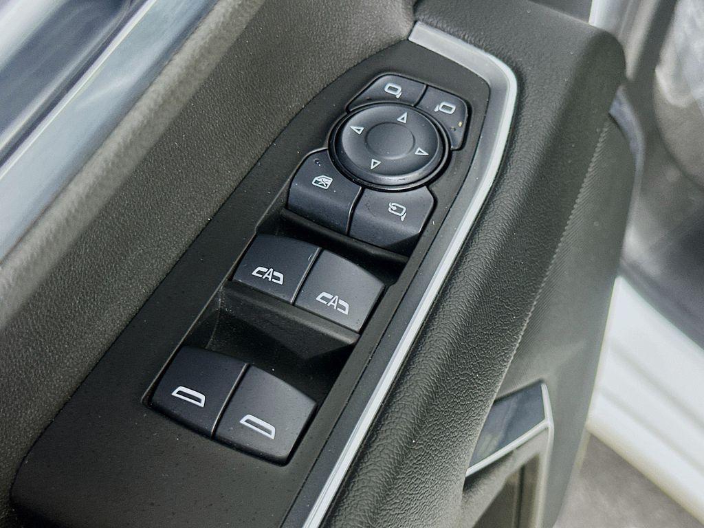 used 2025 GMC Sierra 1500 car, priced at $41,790