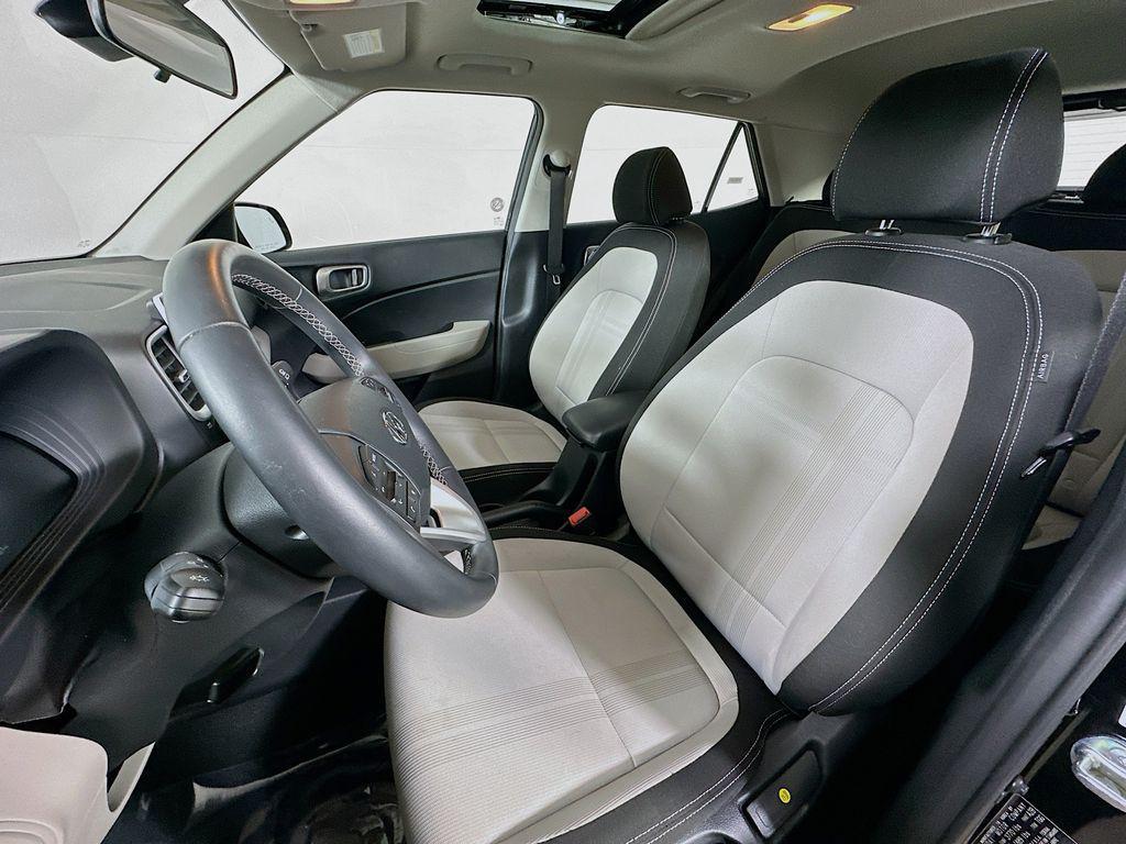 used 2025 Hyundai Venue car, priced at $19,599