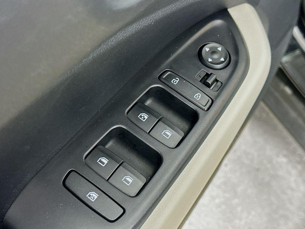 used 2025 Hyundai Venue car, priced at $19,599