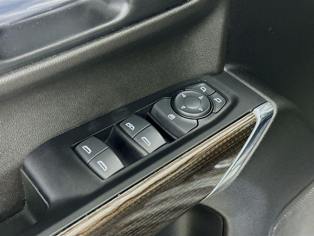 used 2022 Chevrolet Silverado 1500 Limited car, priced at $38,350