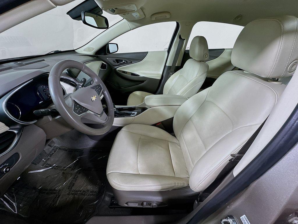 used 2024 Chevrolet Malibu car, priced at $20,490
