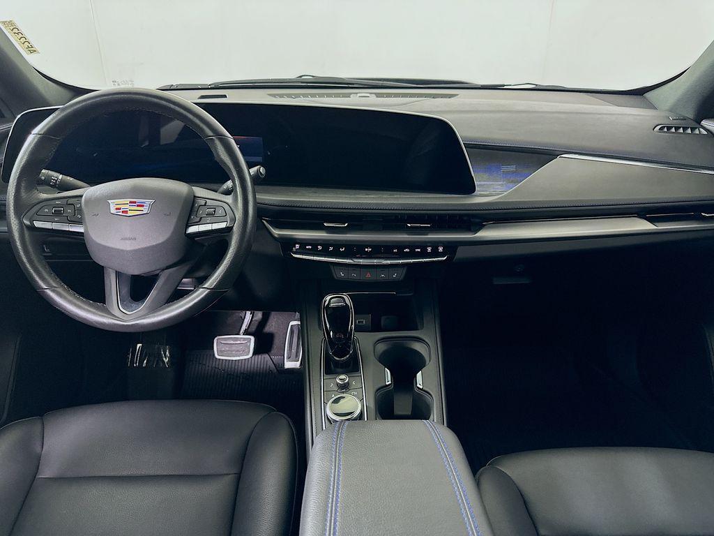 used 2024 Cadillac XT4 car, priced at $32,690