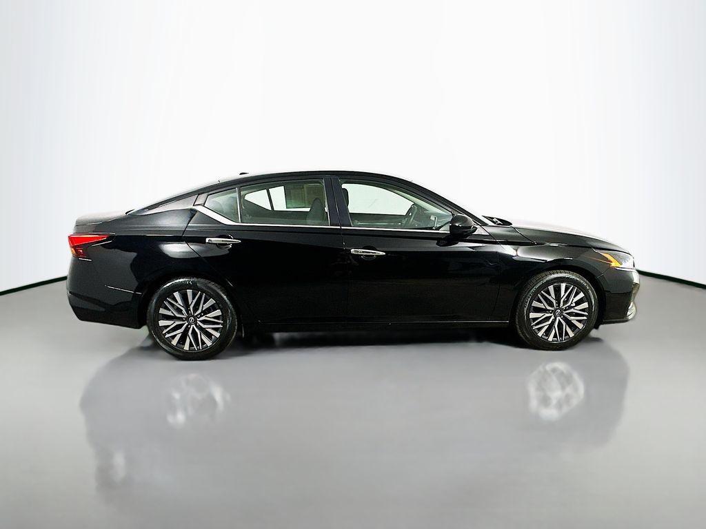 used 2023 Nissan Altima car, priced at $18,987