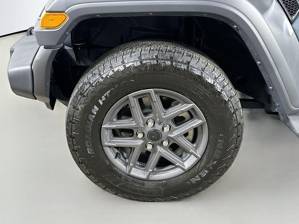 used 2024 Jeep Wrangler car, priced at $30,290