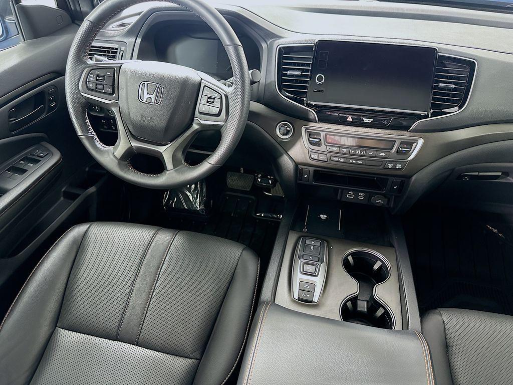 used 2025 Honda Ridgeline car, priced at $39,587
