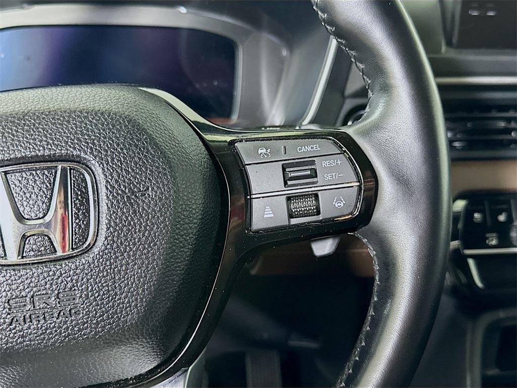 used 2024 Honda Pilot car, priced at $39,999