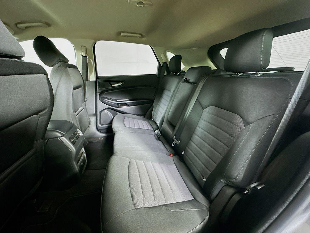 used 2024 Ford Edge car, priced at $19,137