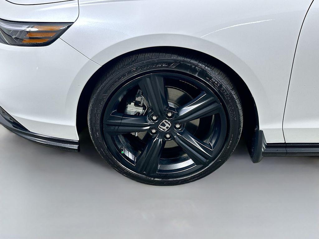 used 2025 Honda Accord Hybrid car, priced at $30,287