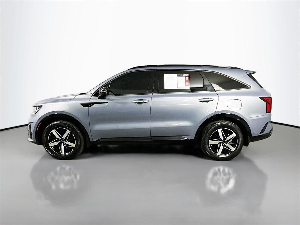 used 2022 Kia Sorento car, priced at $22,767
