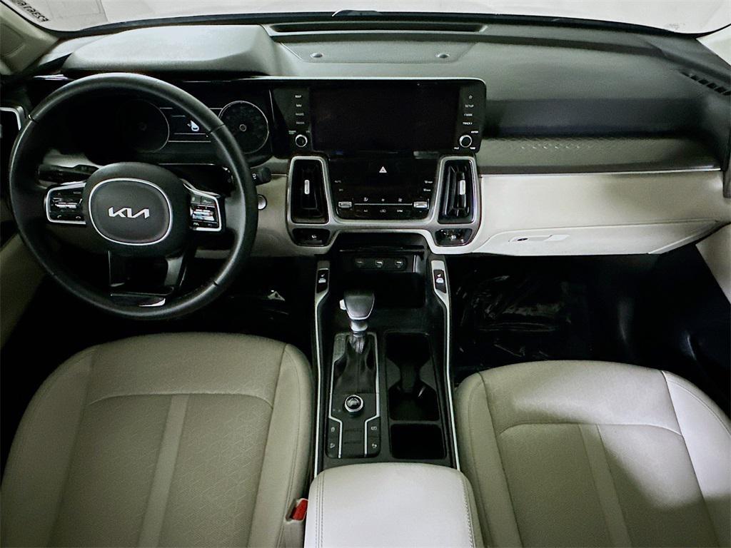 used 2022 Kia Sorento car, priced at $22,767