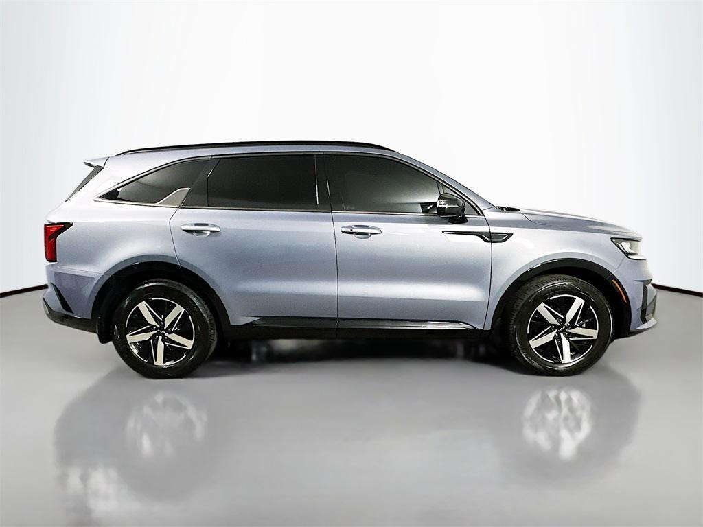 used 2022 Kia Sorento car, priced at $22,767