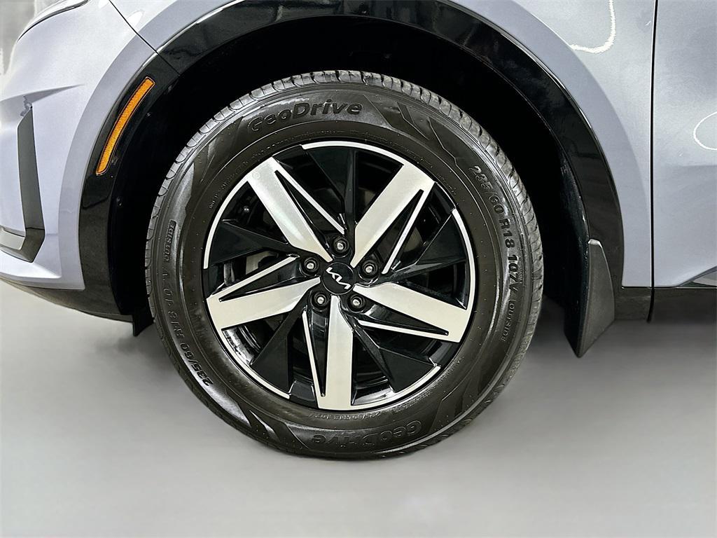 used 2022 Kia Sorento car, priced at $22,767