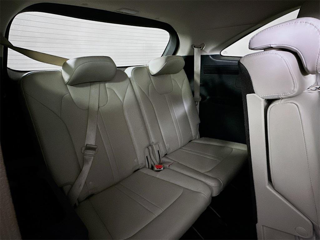 used 2022 Kia Sorento car, priced at $22,767