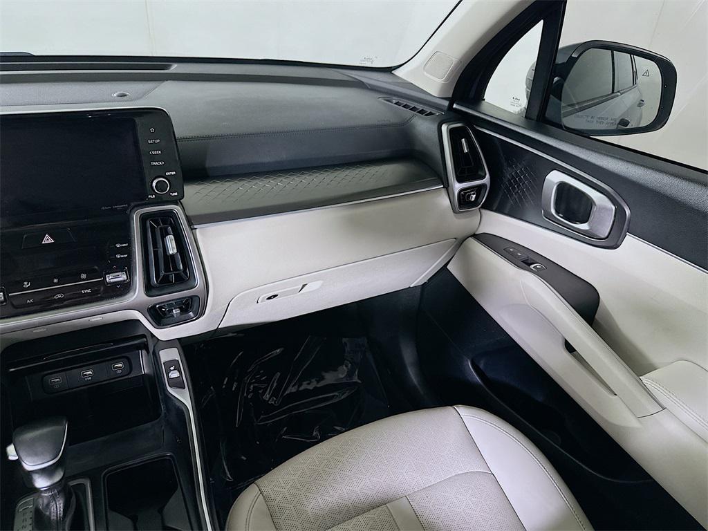 used 2022 Kia Sorento car, priced at $22,767