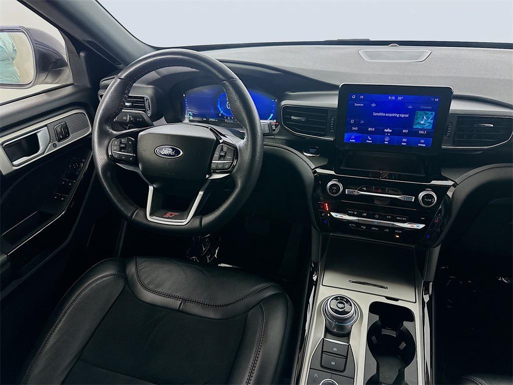 used 2023 Ford Explorer car, priced at $41,006