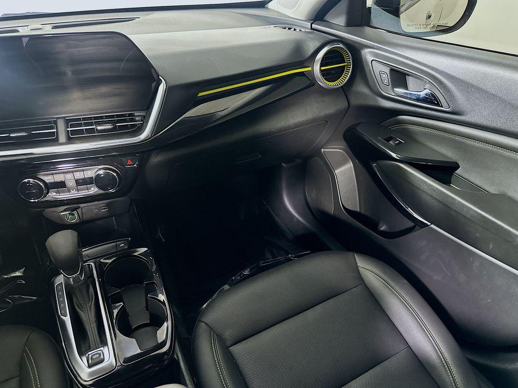 used 2024 Chevrolet Trax car, priced at $23,111