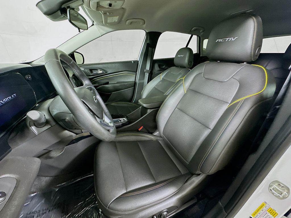 used 2024 Chevrolet Trax car, priced at $23,111