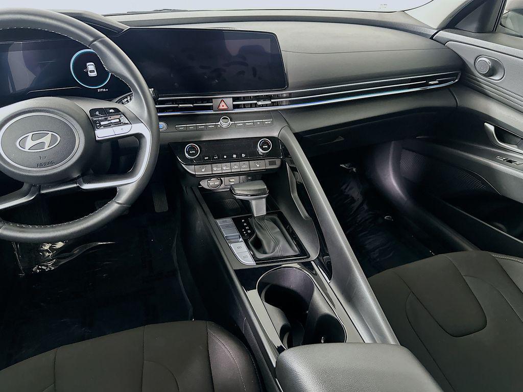 used 2025 Hyundai Elantra car, priced at $22,236