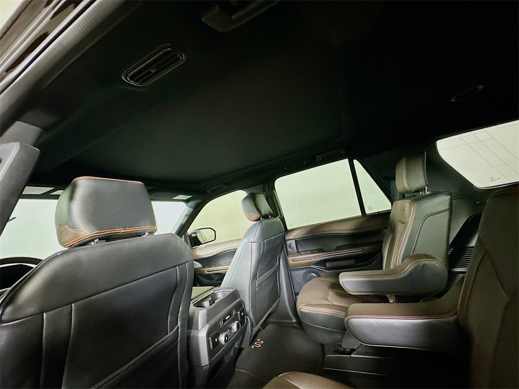 used 2021 Ford Expedition car, priced at $44,274