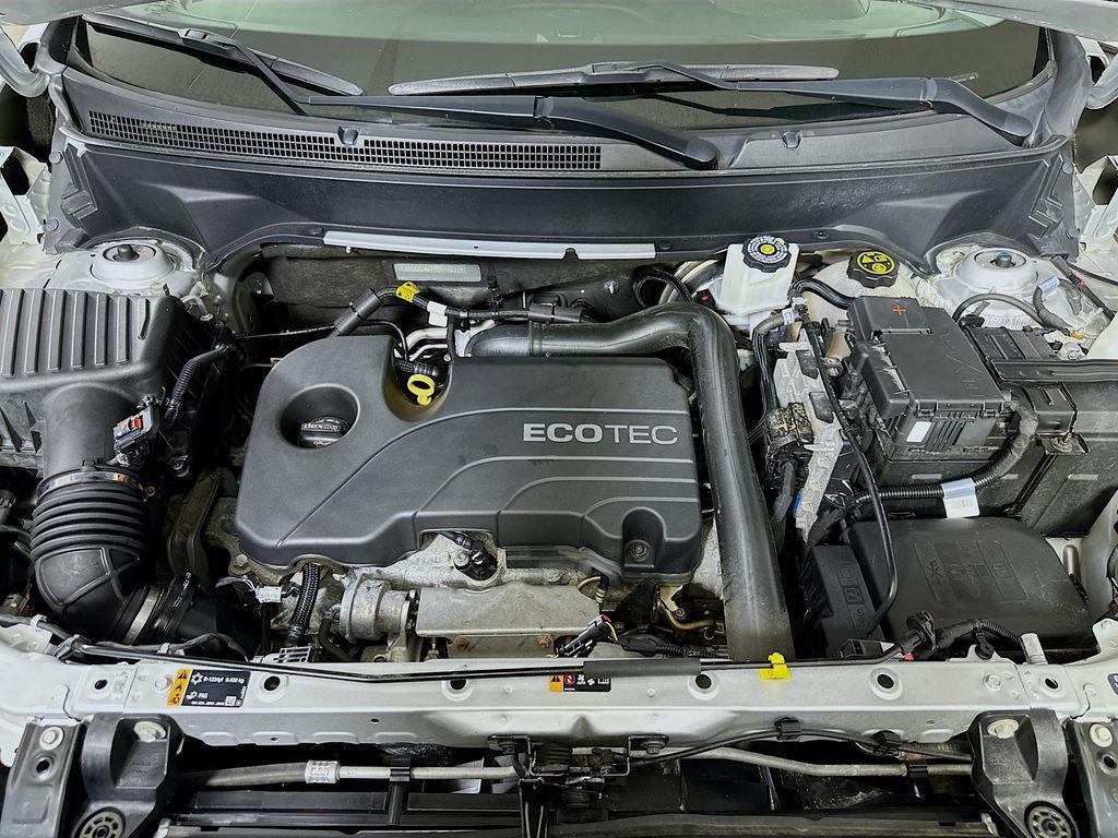 used 2021 Chevrolet Equinox car, priced at $18,290