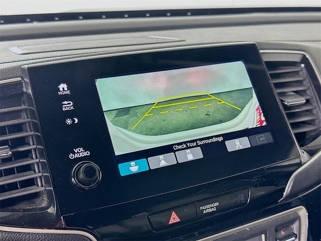 used 2022 Honda Pilot car, priced at $25,500