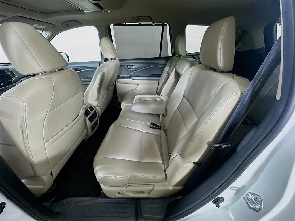 used 2022 Honda Pilot car, priced at $25,500