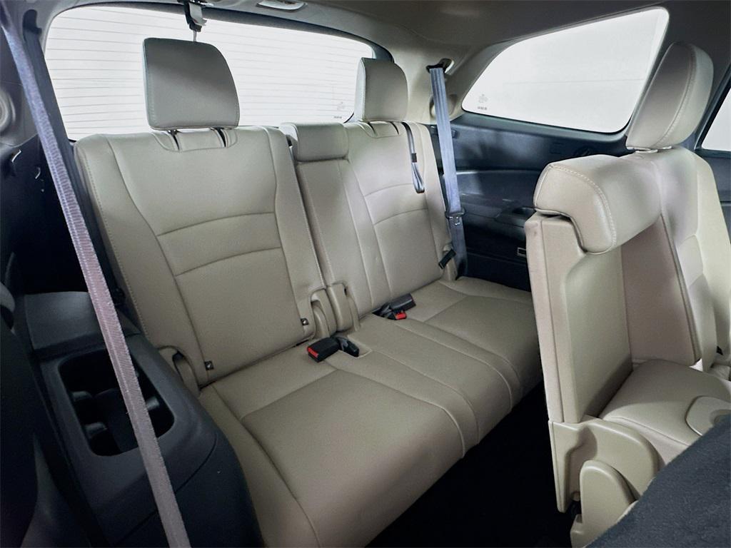 used 2022 Honda Pilot car, priced at $25,500