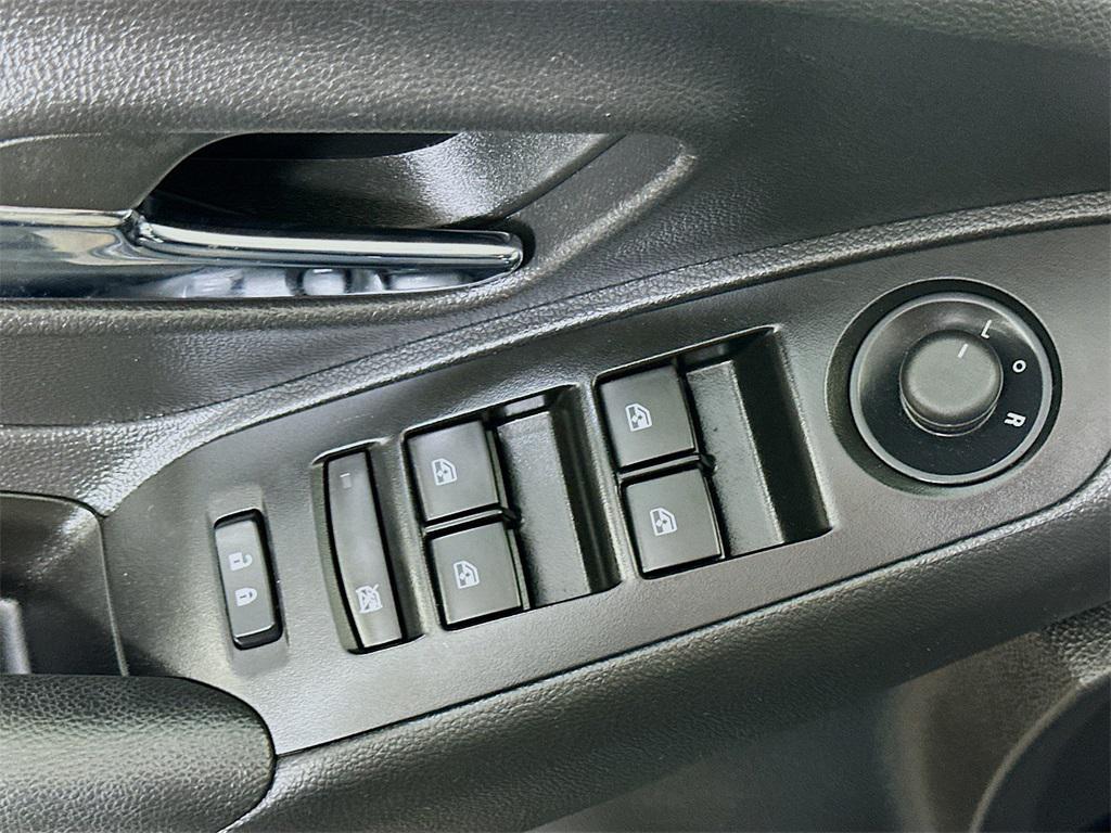 used 2022 Chevrolet Trax car, priced at $15,496