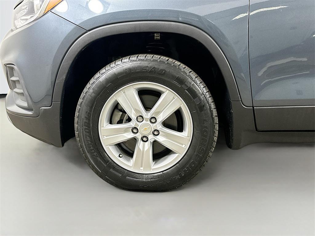 used 2022 Chevrolet Trax car, priced at $15,496