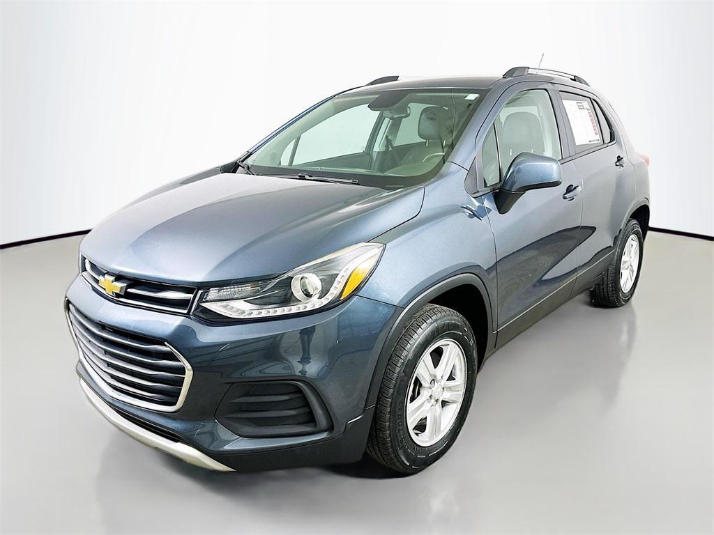used 2022 Chevrolet Trax car, priced at $15,496