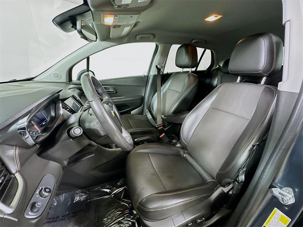 used 2022 Chevrolet Trax car, priced at $15,496